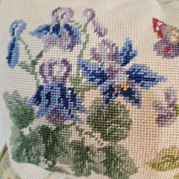 123 Creations Vintage Floral Needlepoint Lumbar Pillow Velvet - Picture 3 of 8